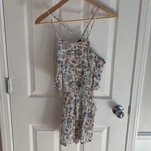 Shorts romper, size 2